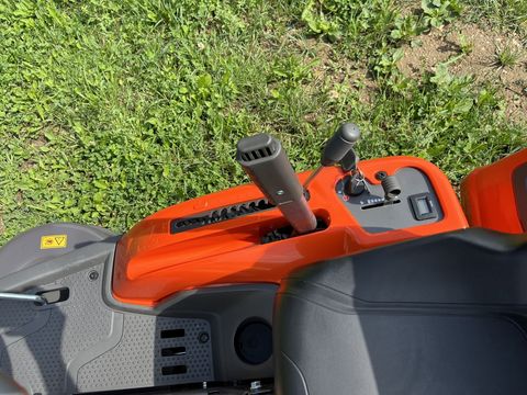 [3379-5909850-12.jpg]