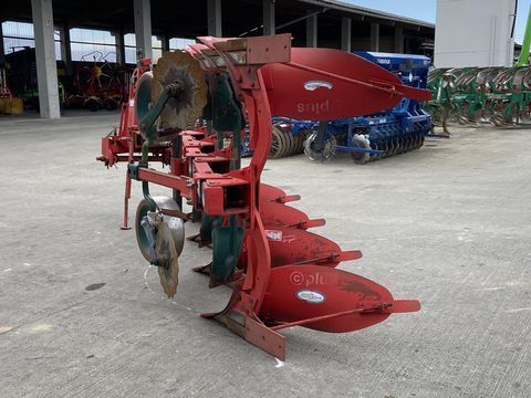 [3379-5942330-6.jpg]