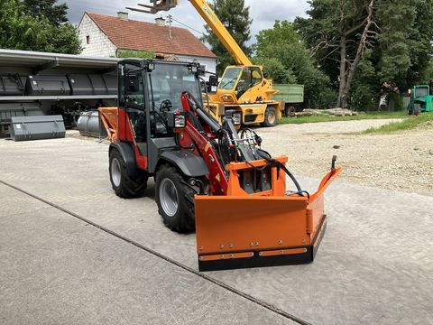 [3379-5945937-6.jpg]