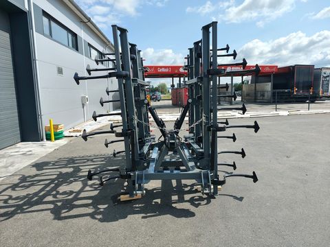[3379-6013881-10.jpg]