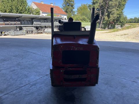 [3379-6110557-9.jpg]