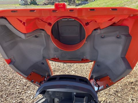 [3379-6293580-7.jpg]