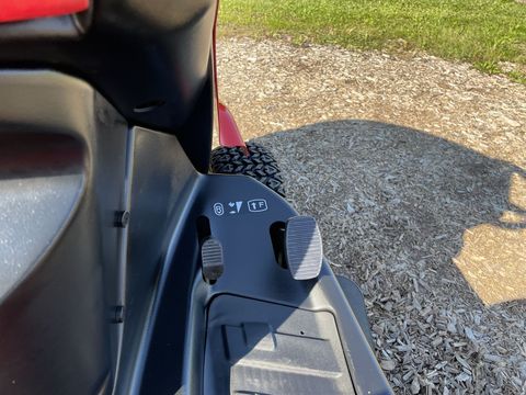 [3379-6299979-9.jpg]