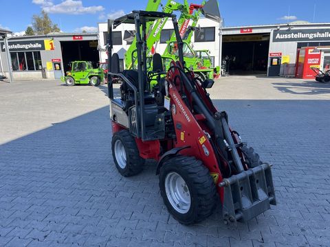 [3379-6325969-10.jpg]