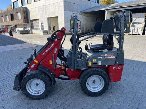 [3379-6325969-3.jpg]