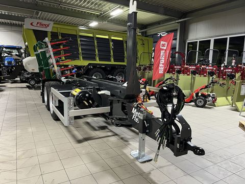 [3379-6492891-10.jpg]