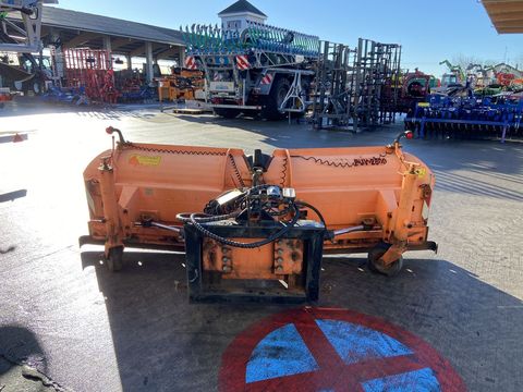 [3379-6518904-3.jpg]