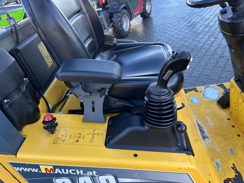 [3379-6518955-10.jpg]