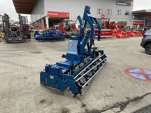 [3379-6522268-4.jpg]