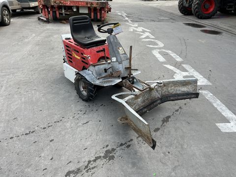 [3379-6538131-4.jpg]