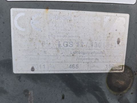 [3379-6538368-3.jpg]