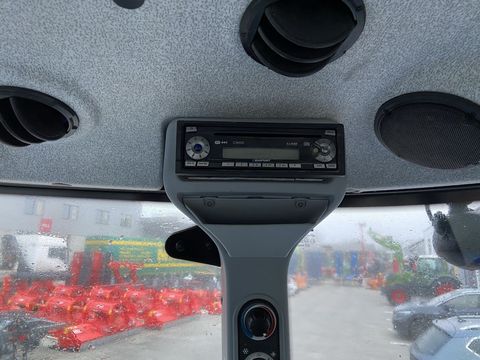 [3379-6549798-7.jpg]