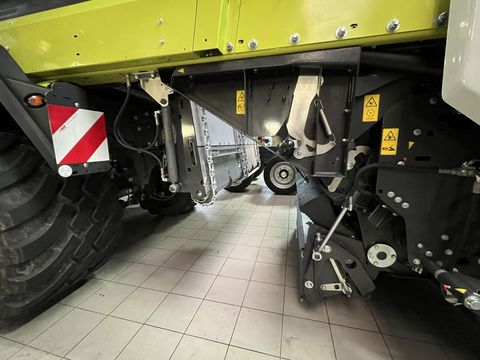 [3379-6727897-6.jpg]