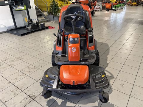 [3379-6746230-3.jpg]