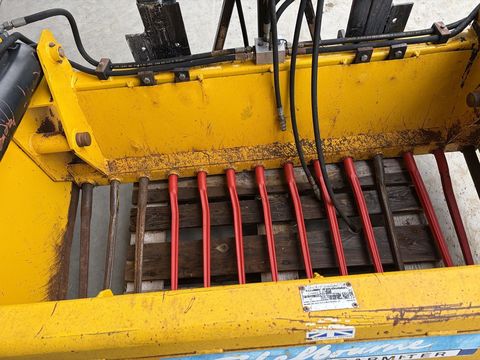 [3379-6765888-5.jpg]