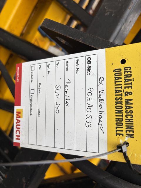 [3379-6765888-7.jpg]