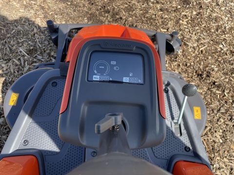 [3379-6822599-19.jpg]