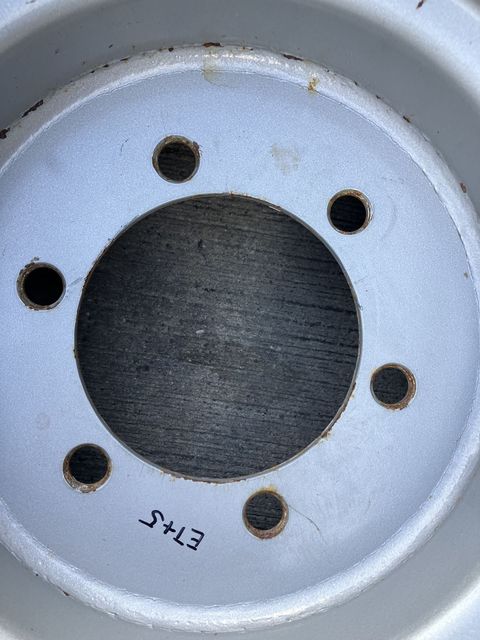 [3379-6870790-3.jpg]