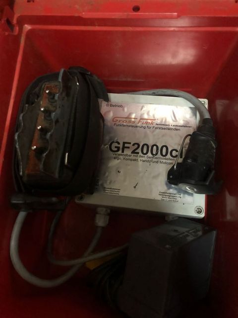 [3383-3155408-9.jpg]