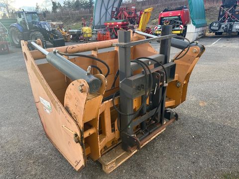 [3383-5514828-12.jpg]