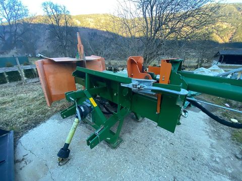 [3383-5524561-10.jpg]