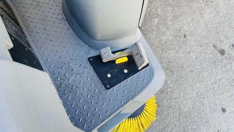 [3383-6115920-17.jpg]