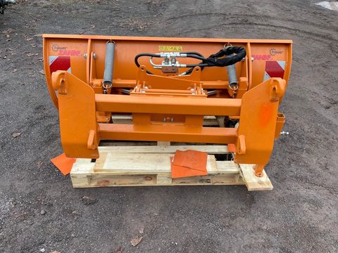 [3383-6526071-14.jpg]