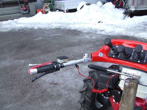 [3423-2134726-5.jpg]