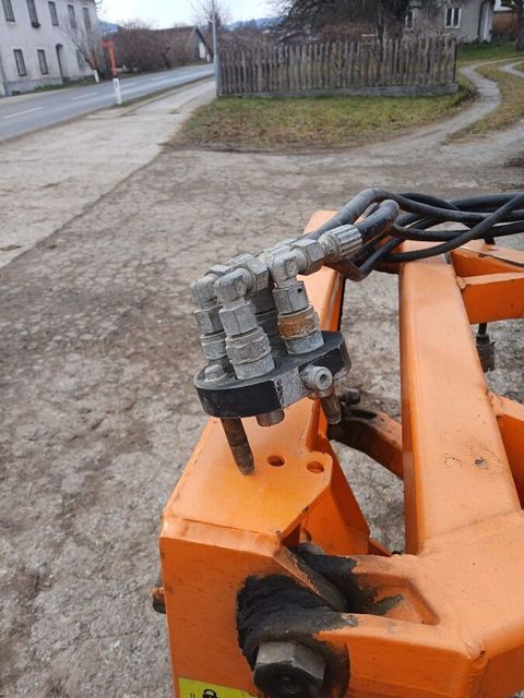 [3471-6578755-5.jpg]