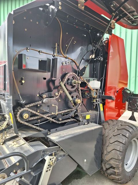 [3489-4077838-7.jpg]