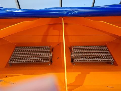 [3489-4585313-3.jpg]