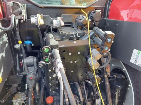 [3489-4753503-12.jpg]