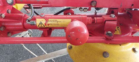 [3489-5785609-4.jpg]