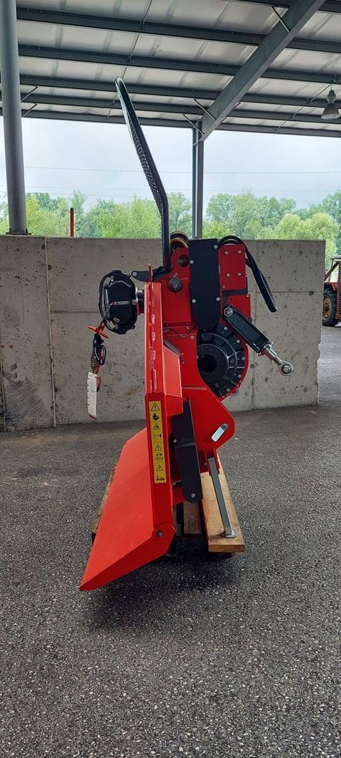 [3489-5969871-4.jpg]