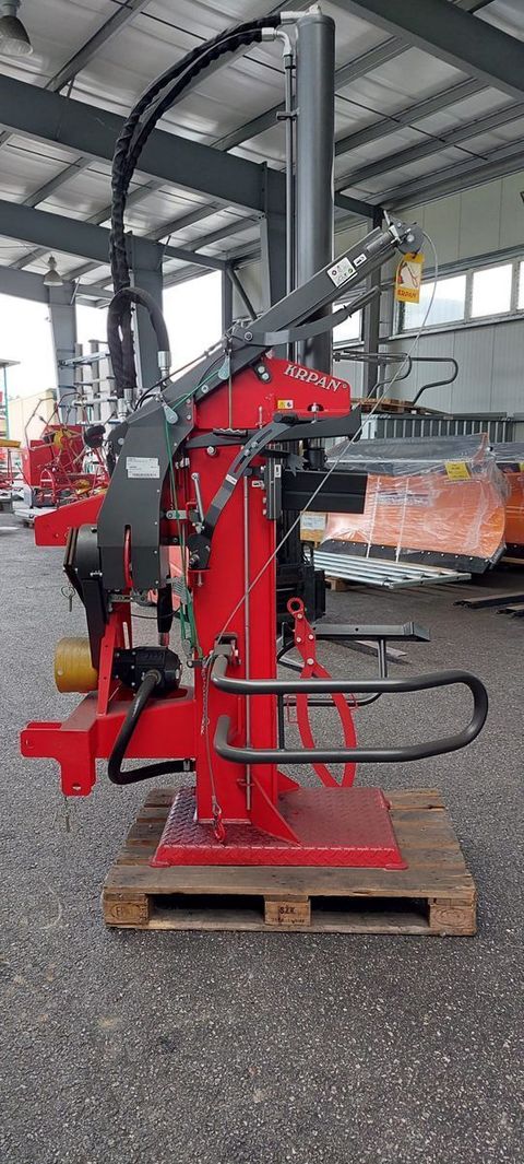 [3489-5969883-4.jpg]