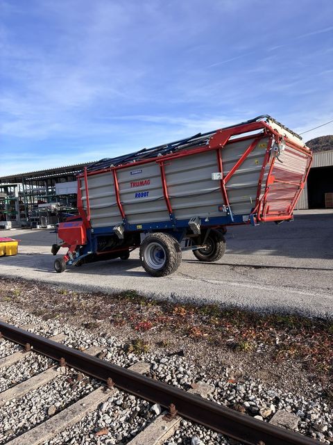 [3489-6436473-3.jpg]