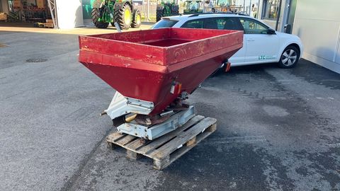 [3508-3902601-3.jpg]