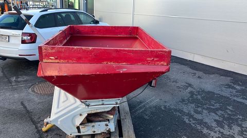 [3508-3902601-7.jpg]