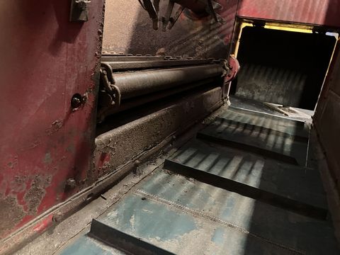 [3508-4283757-11.jpg]