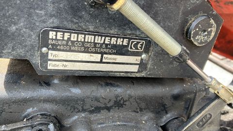 [3508-4374293-7.jpg]