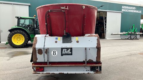 [3508-4389345-6.jpg]