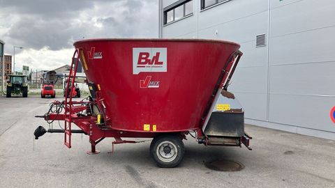 [3508-4389345-7.jpg]