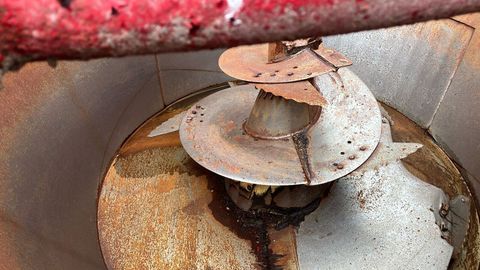 [3508-4389345-8.jpg]