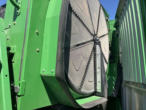 [3508-4444011-24.jpg]