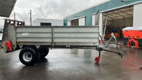 [3508-4901840-5.jpg]