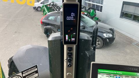 [3508-5455498-20.jpg]