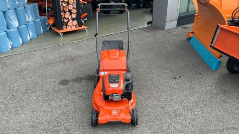 [3508-5524630-4.jpg]