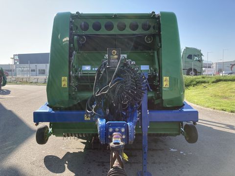 [3508-5606476-4.jpg]