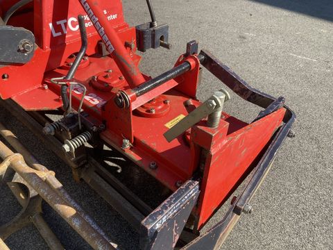 [3508-5624245-14.jpg]