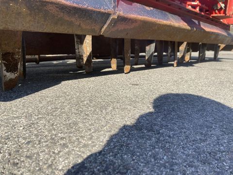 [3508-5624245-16.jpg]